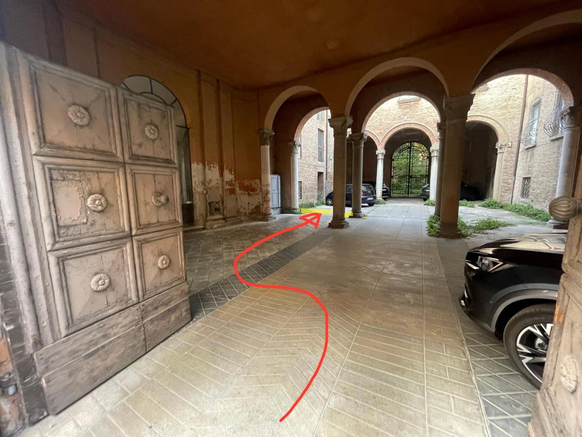 Estense 12 Appartamento In Centro Citta Ferrara Eksteriør billede